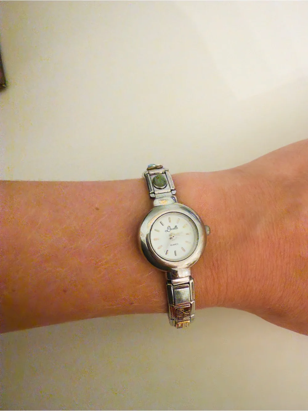 Vintage Lavello Italian Charm Silver Tone Ladies Bracelet Watch with White Dial